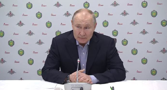 Путин заявил о кратном увеличении объемов производства вооружений