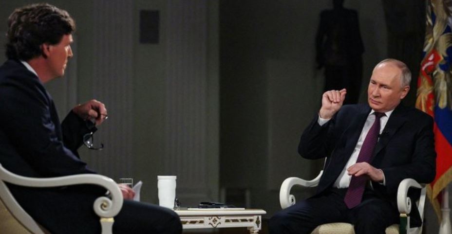 Кремль опубликовал полный текст интервью Путина Такеру Карлсону