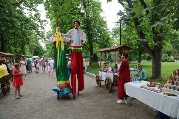 Более трех тысяч человек посетили праздник на Малаховом кургане в Севастополе (фото)