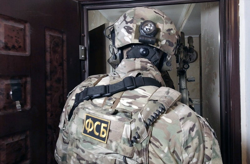В России за два месяца ФСБ задержала 150 нелегальных оружейников,