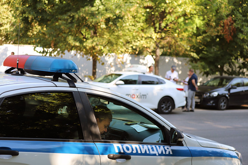 В Севастополе проходит масштабный рейд по соблюдению ПДД водителями такси
