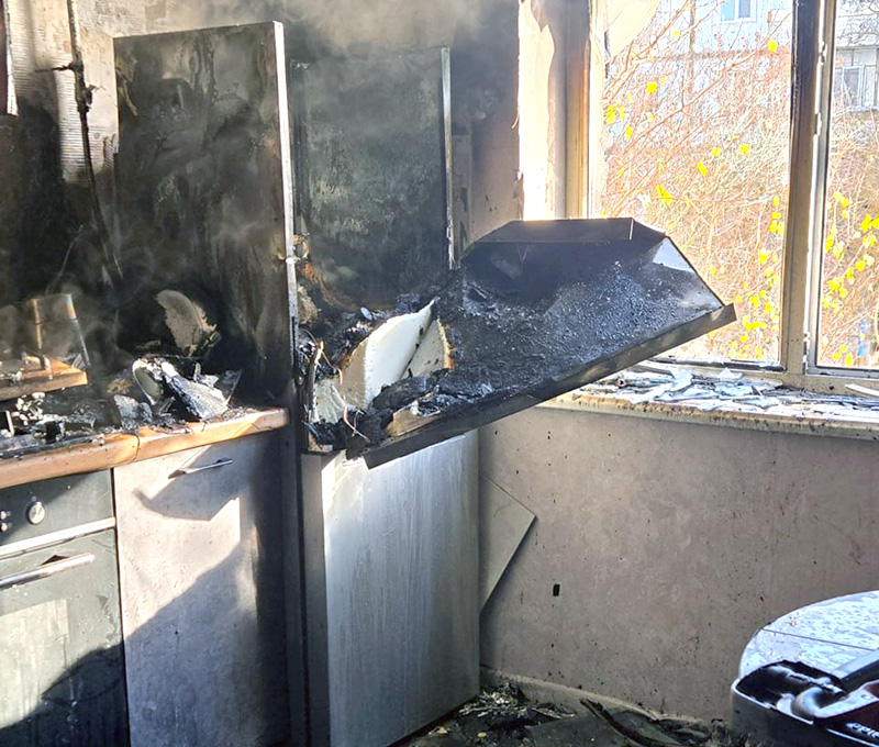 В Сакском районе из-за неисправного холодильника едва не сгорела квартира