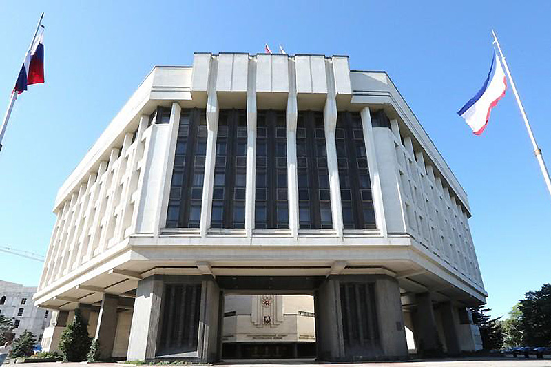 В Крыму изменили порядок предоставления земли участникам СВО и их семьям
