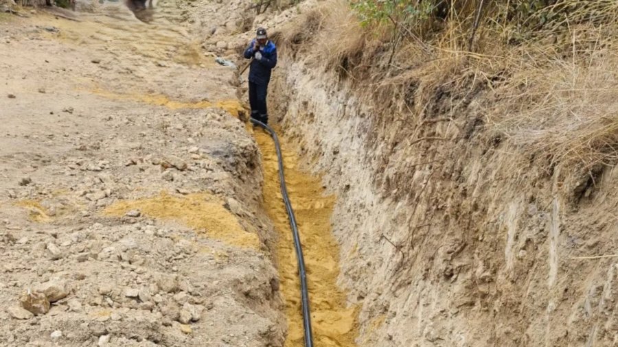 На двух улицах в селе Родном до конца года обновят водопровод