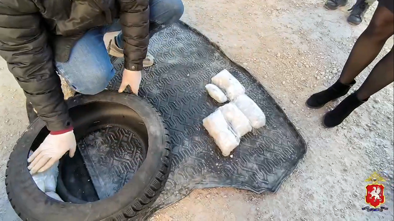 В Севастополе полицейские изъяли 14 кг мефедрона (ВИДЕО)