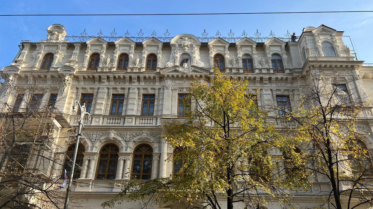 Севастопольские многодетные семьи могут бесплатно посещать Художественный музеи им. Крошицкого в любой день
