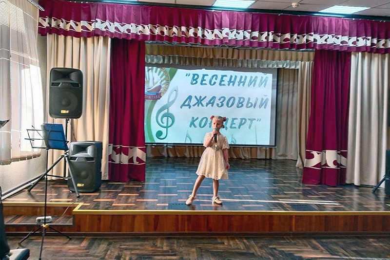 РБОО «Мы — севастопольцы» наградила победителей конкурса детских постановок «Мы поздравляем маму»