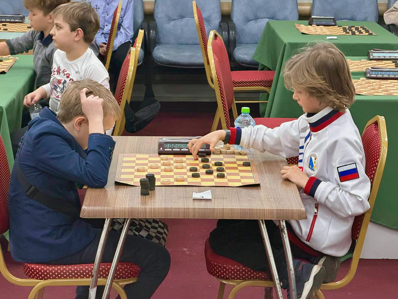 Севастополец Николай Краснов завоевал две медали первенства России по шашкам