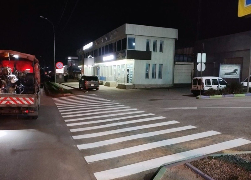 Прокуратура заставила «Севастопольский автодор» оперативно обновить дорожную разметку пешеходного перехода