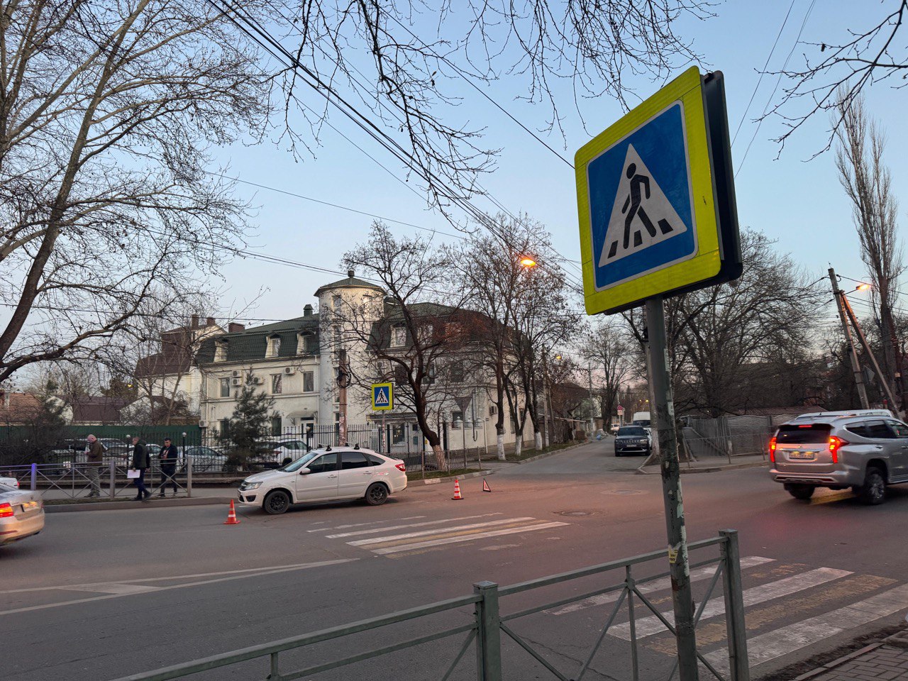На пешеходном переходе в Симферополе сбили шестилетнего мальчика