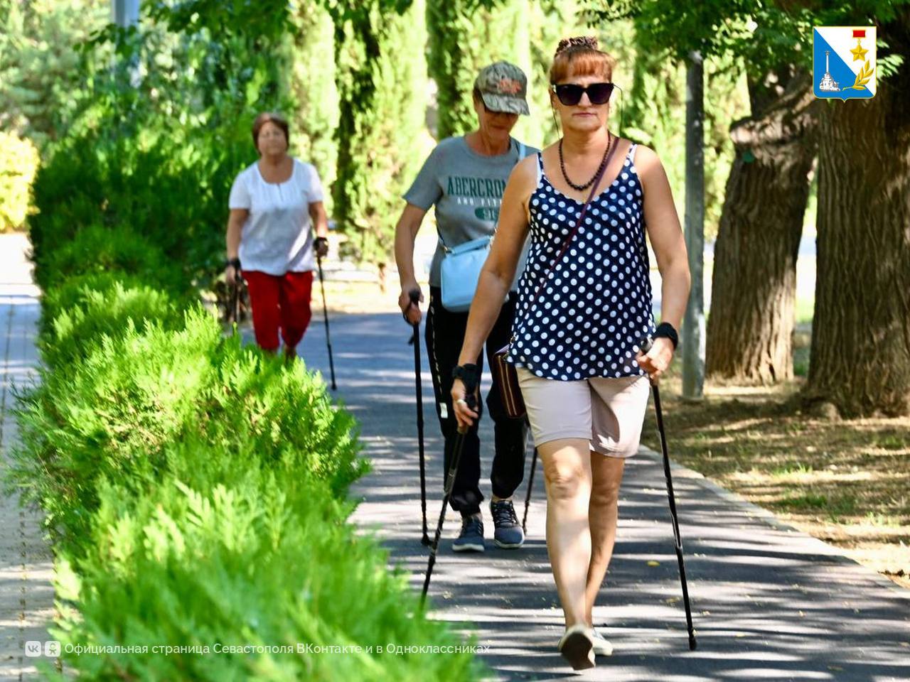 Сезон занятий по северной ходьбе стартует в Севастополе 