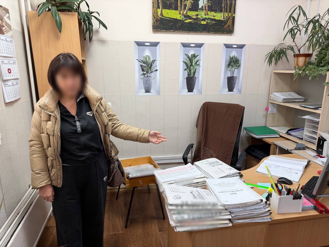 Должностные лица администрации города Саки обвиняются в получении крупных взяток