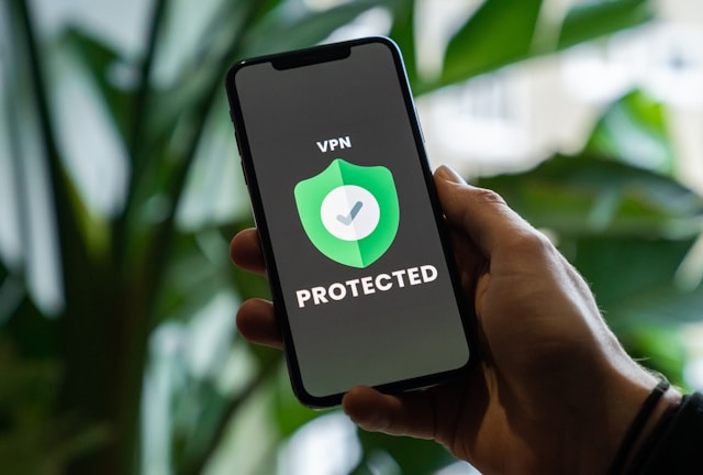 Минцифры планирует выработать единую политику по VPN-сервисам в России