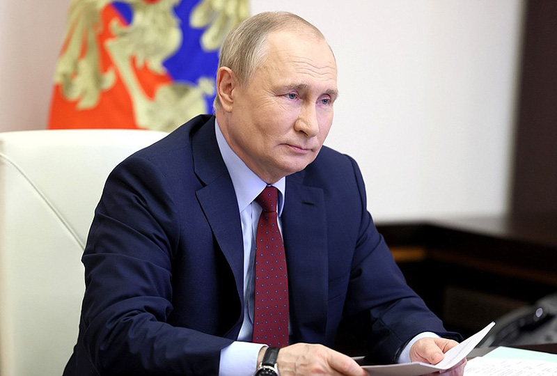 Владимир Путин подписал «миграционные» законы