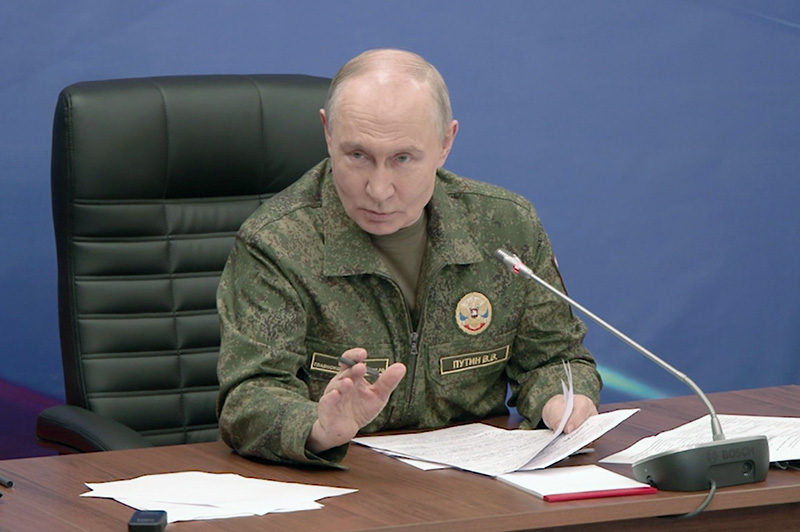 Путин увеличил штатную численность Вооруженных Сил РФ до 2,44 млн единиц