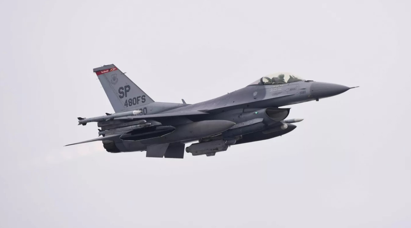 Российские военные получат 15 миллионов рублей за уничтожение первых F-15 и F-16