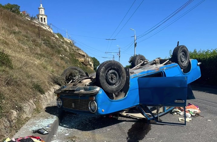 Попавшая в ДТП в Севастополе 80-летняя женщина-водитель ВАЗа отказалась от госпитализации