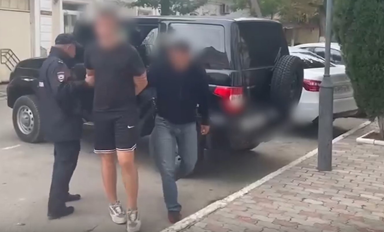 19-летний крымчанин во время поездки в такси убил водителя (видео)