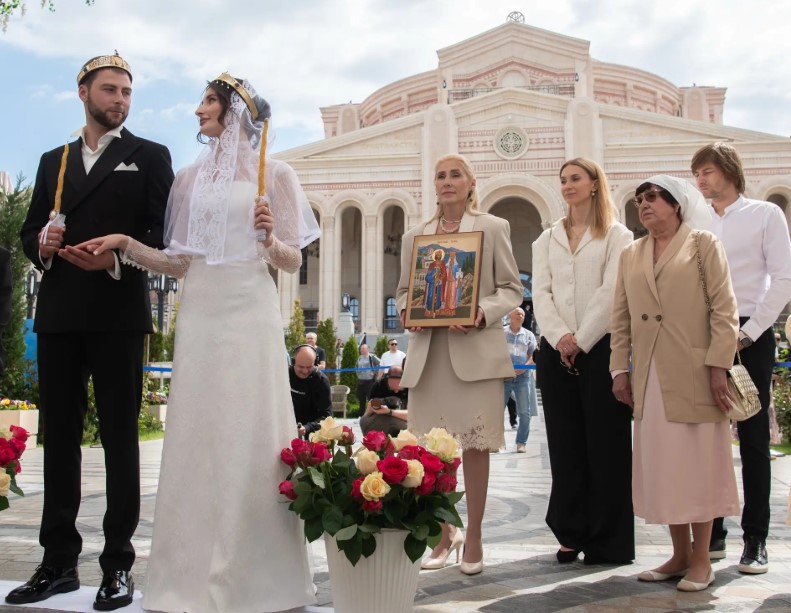 Первая свадебная церемония прошла в «Новом Херсонесе»