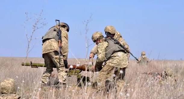 На Украине признали «критический момент» из-за нехватки вооружения