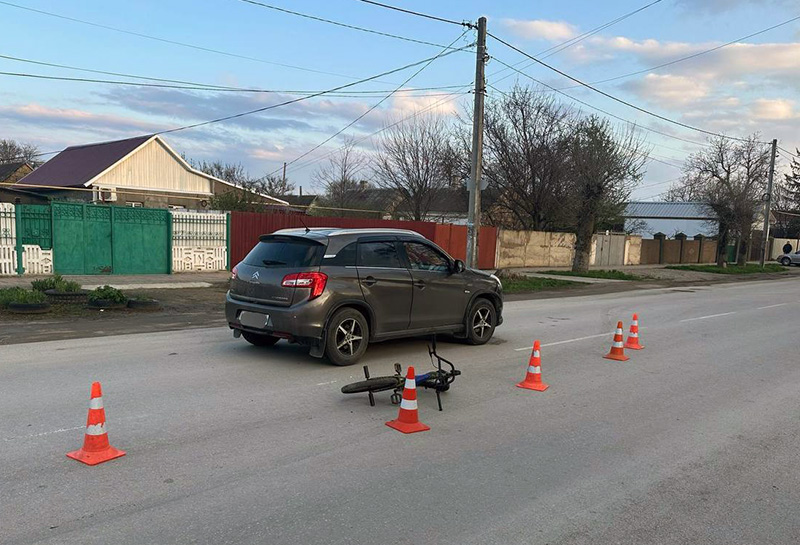 В Крыму в ДТП пострадал несовершеннолетний велосипедист