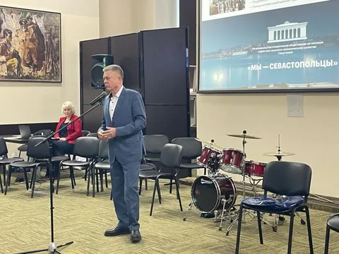 20 лет Мы -- севастопольцы