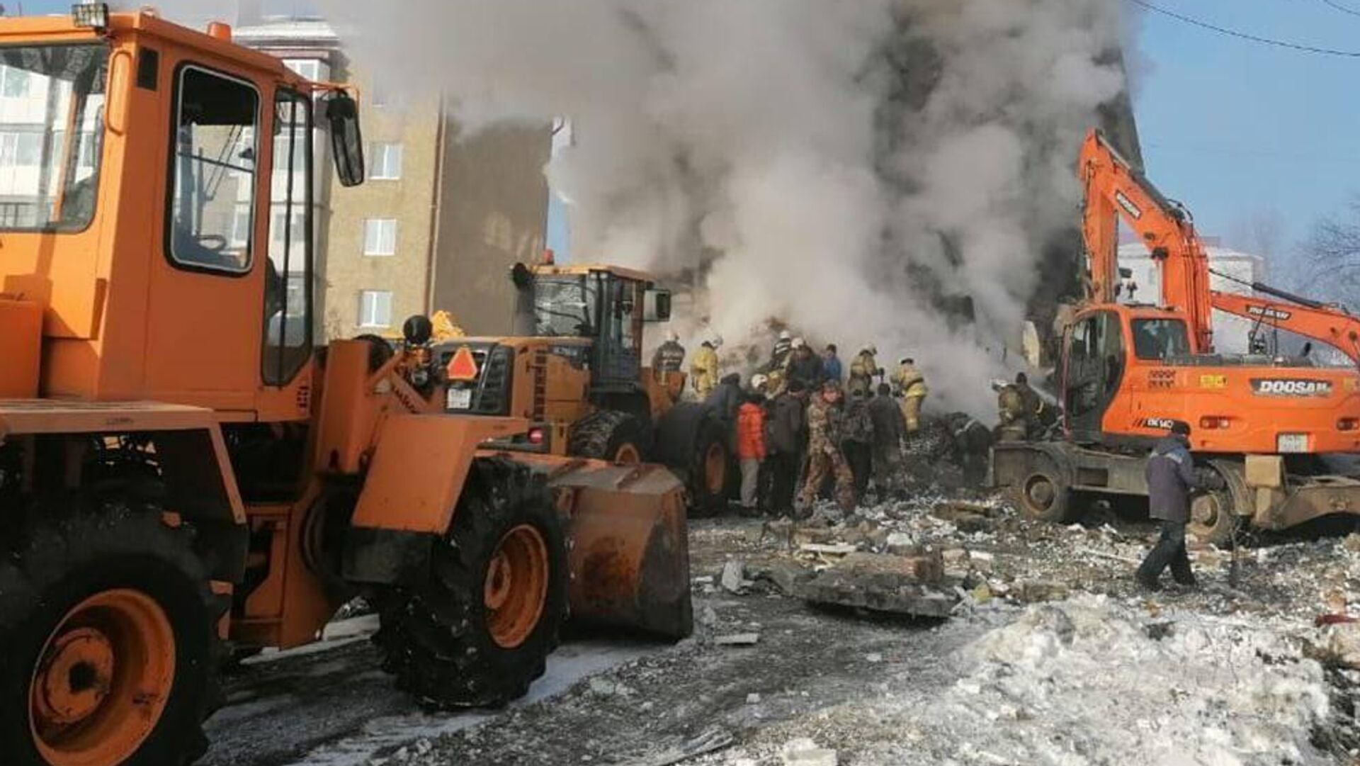 При взрыве газа в жилом доме на Сахалине погибли девять человек - что  известно на данный момент [фото, видео] | 19.11.2022 | Севастополь -  БезФормата