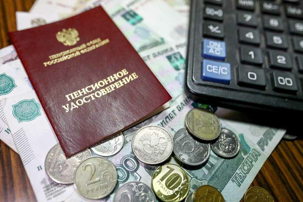 С 1 января 2024 года увеличатся размеры социальных выплат москвичам
